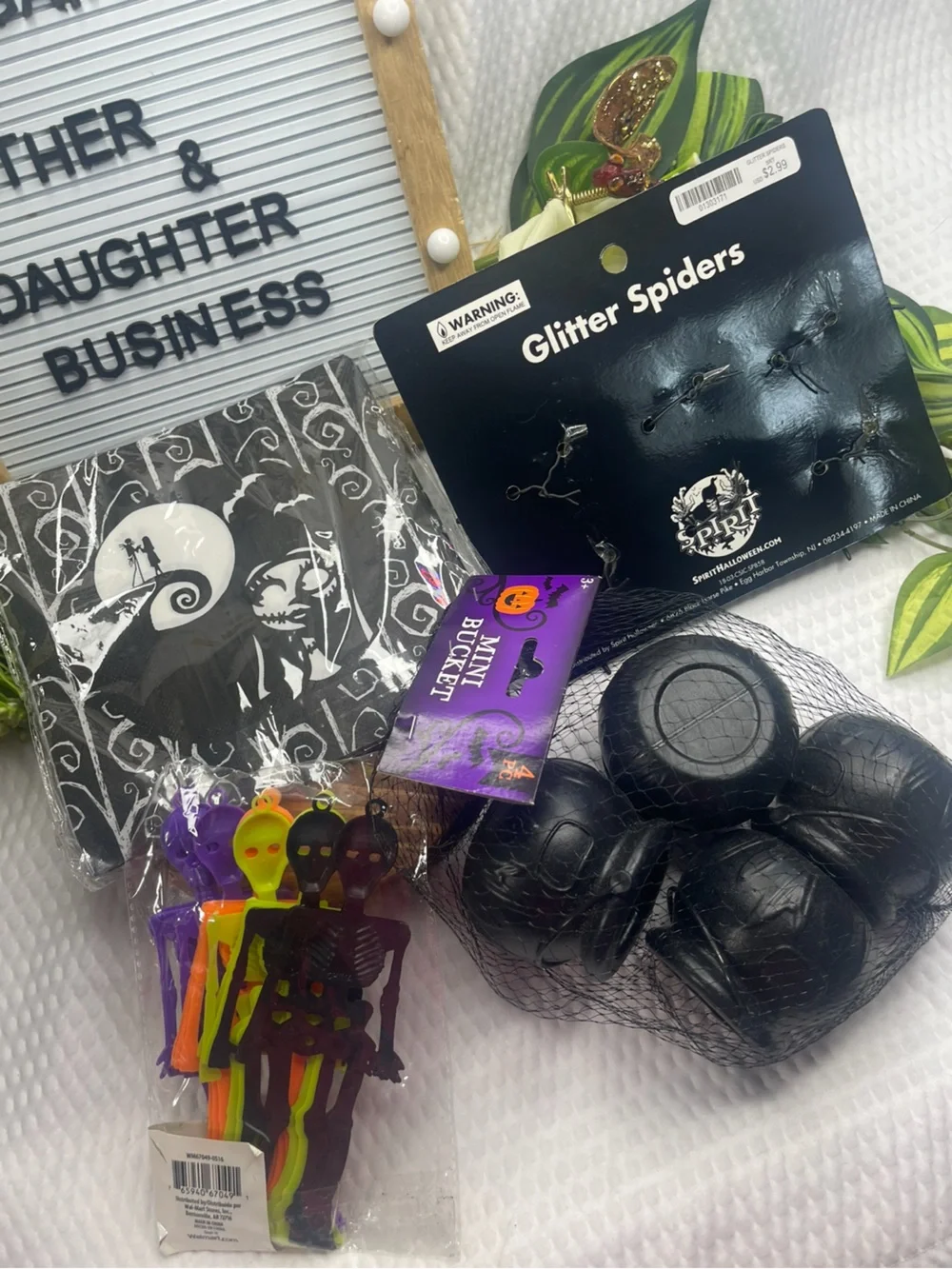 Halloween Decor Bundle Skeletons Glitter Spiders Mini Buckets Party Napkins NEW